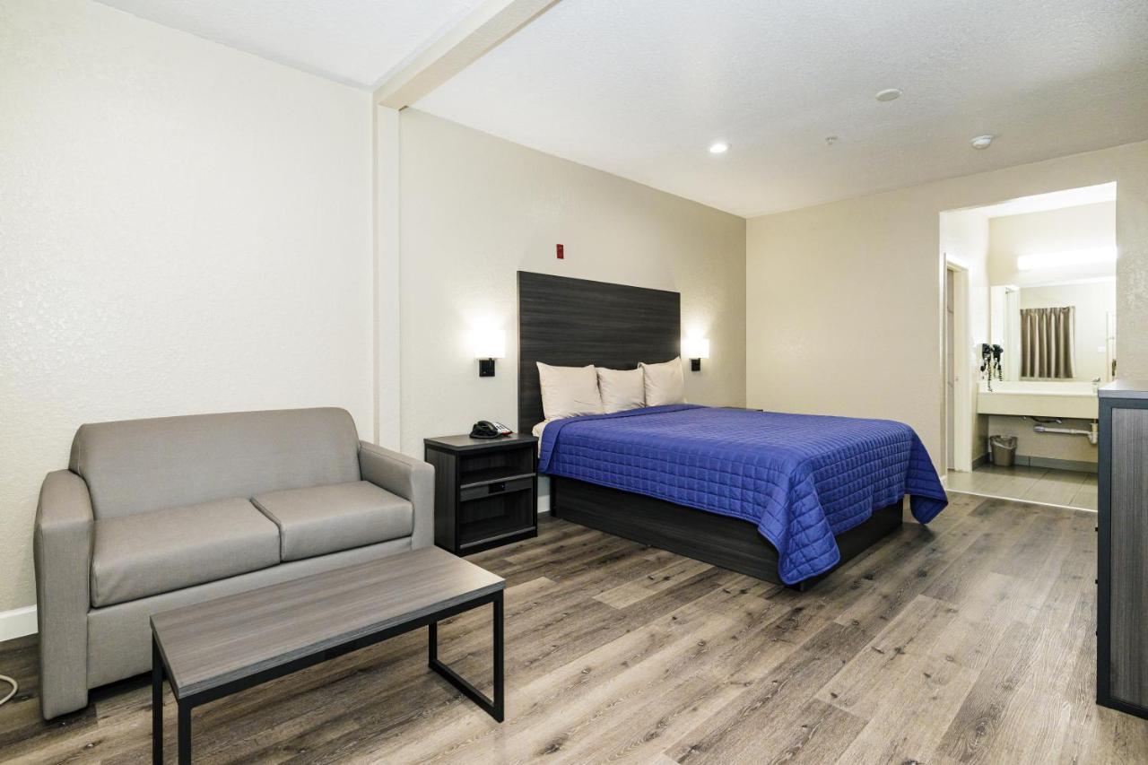 Winchester Inn And Suites Humble/Iah/North Houston Exterior foto