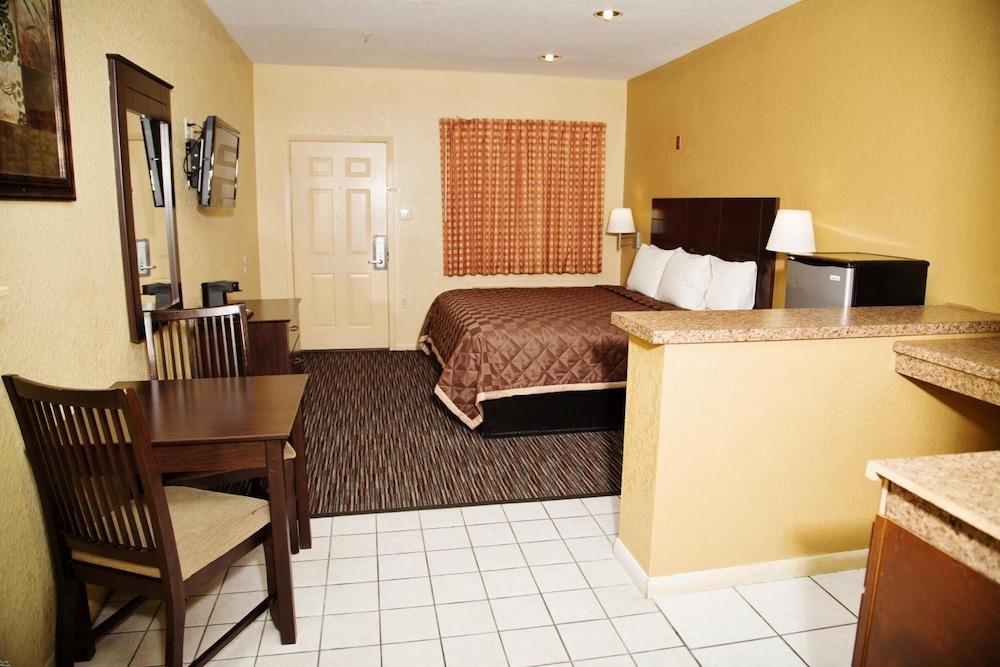Winchester Inn And Suites Humble/Iah/North Houston Exterior foto